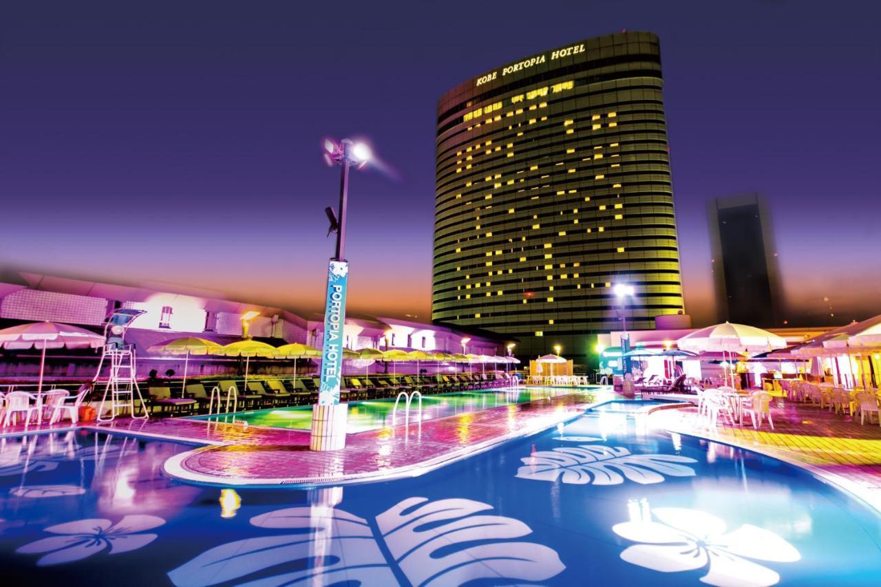 Kobe Portopia Hotel Exterior foto The pool at the MGM Grand Hotel