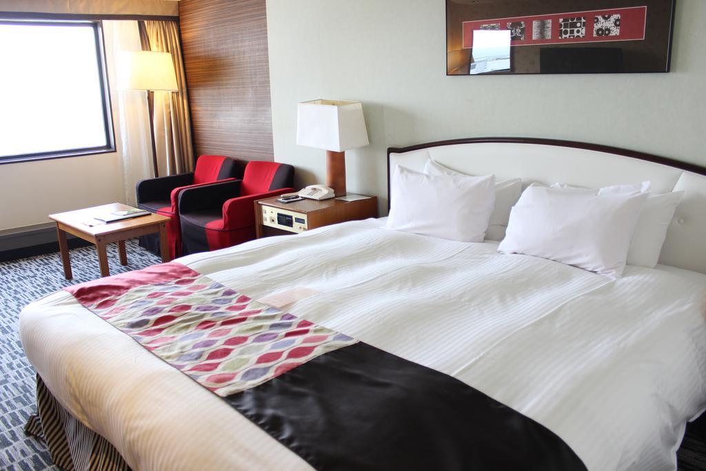Kobe Portopia Hotel Exterior foto A bed runner